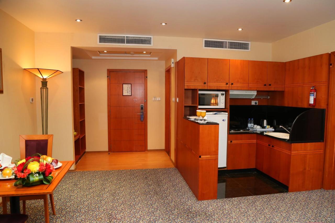 Gulf Court Hotel Manama Eksteriør bilde
