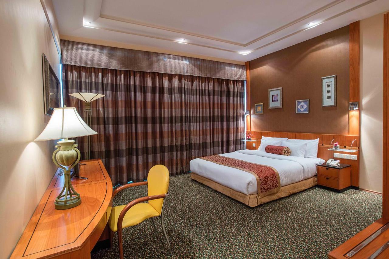 Gulf Court Hotel Manama Eksteriør bilde