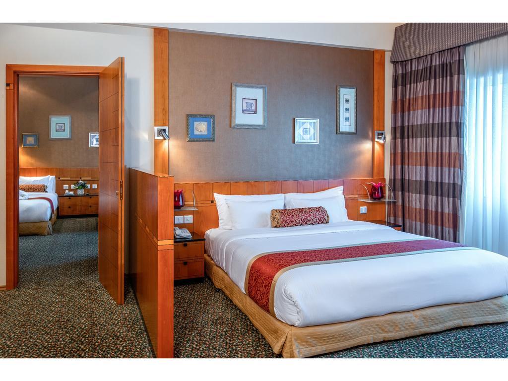Gulf Court Hotel Manama Eksteriør bilde