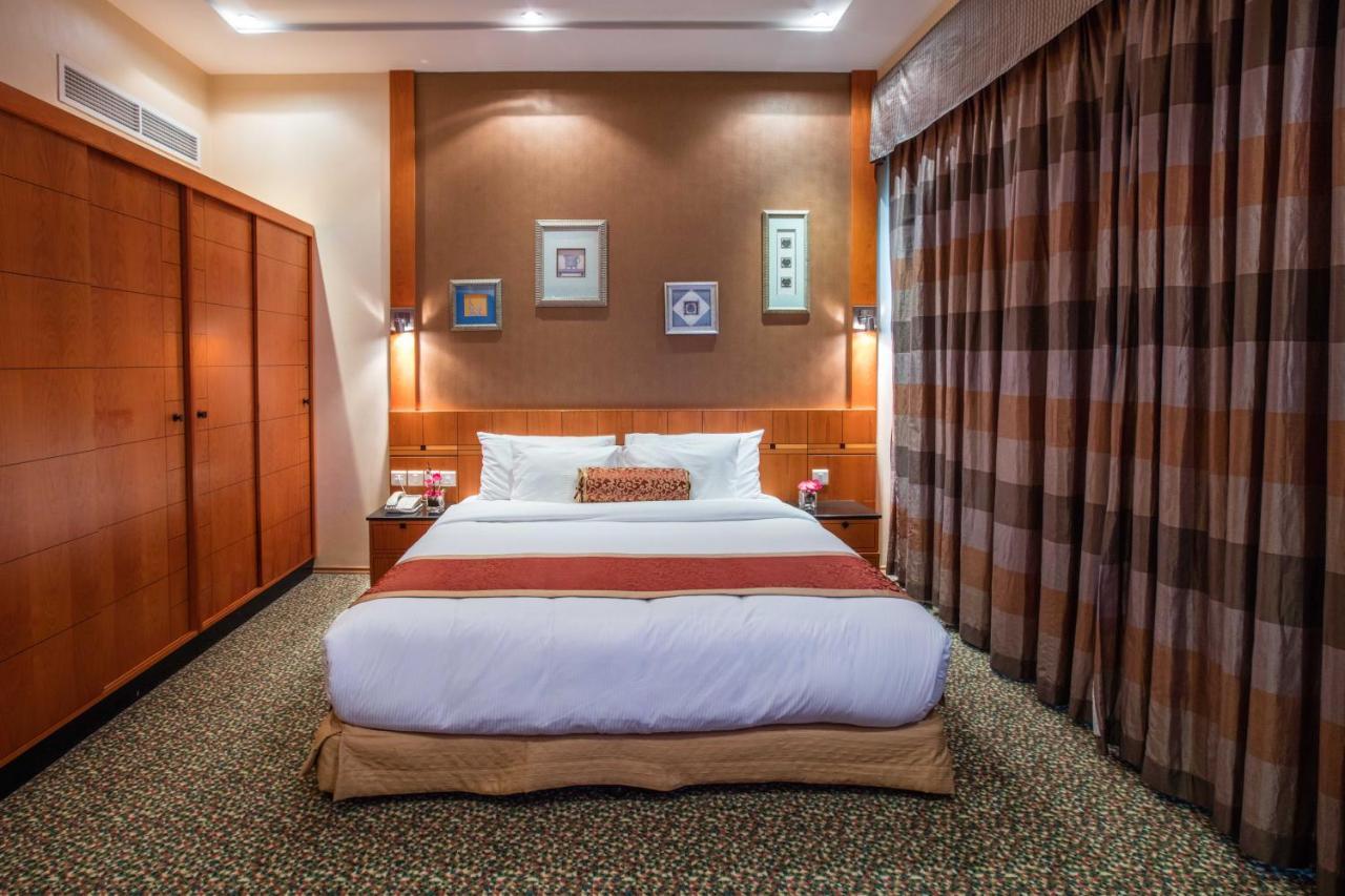 Gulf Court Hotel Manama Eksteriør bilde